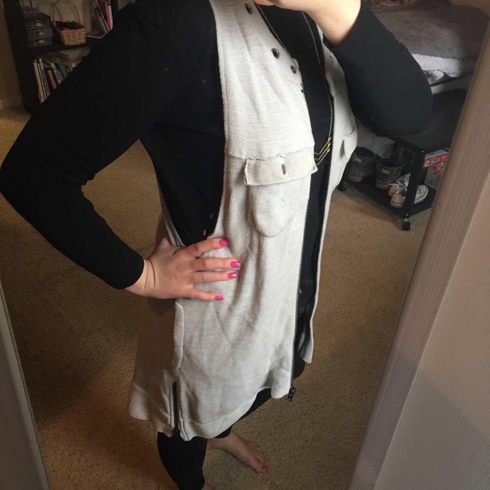 Free People zip up vest